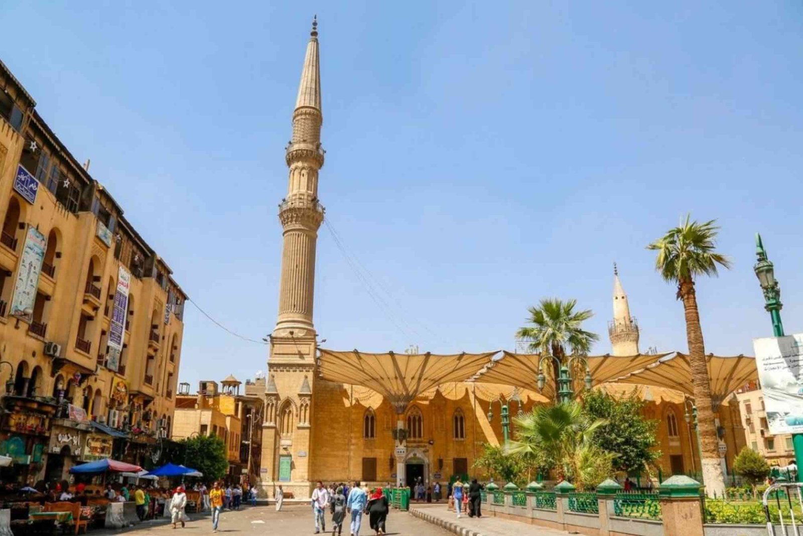 فندق الحسين السياحي